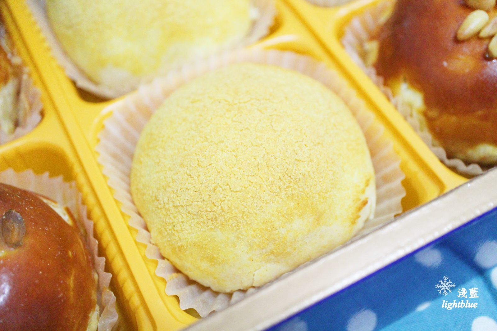 [ 永和美食 ] 淺藍 × 王師父月餅～金月娘、抹茶酥、松子酥，沒預訂就吃不到的排隊名店月餅