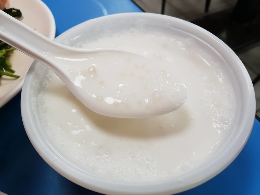 99677.jpg - 【中和.南勢角】華新街美食推薦。祥鈺超平價港式茶樓。推蒸排骨+虎皮捲+馬蹄條+甘蔗蝦