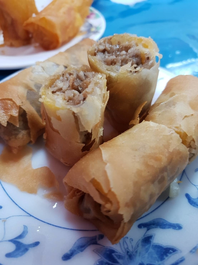 99684.jpg - 【中和.南勢角】華新街美食推薦。祥鈺超平價港式茶樓。推蒸排骨+虎皮捲+馬蹄條+甘蔗蝦