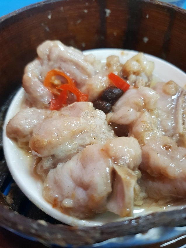 99691.jpg - 【中和.南勢角】華新街美食推薦。祥鈺超平價港式茶樓。推蒸排骨+虎皮捲+馬蹄條+甘蔗蝦