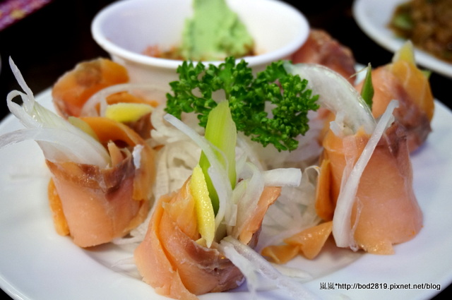 【新北中和】水上鮮美食樓(中和店)－平價百元熱炒，白飯免費，海鮮類有新鮮！