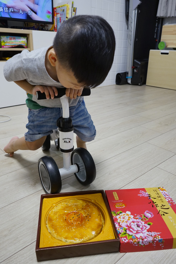 宅配｜黃源興餅店 新北市最佳伴手禮 中式喜餅．傳統大餅推薦！ - 奇奇一起玩樂趣