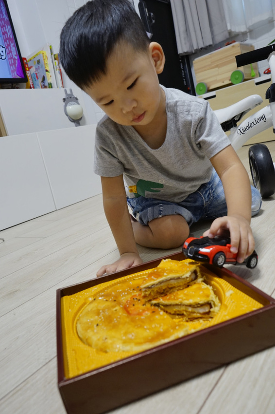 宅配｜黃源興餅店 新北市最佳伴手禮 中式喜餅．傳統大餅推薦！ - 奇奇一起玩樂趣