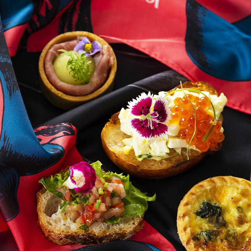 香格里拉台北遠東國際大飯店馬可波羅酒廊期間限定 《啟程Journey to 100 Prints》聯名下午茶-經典綜合義式鹹點