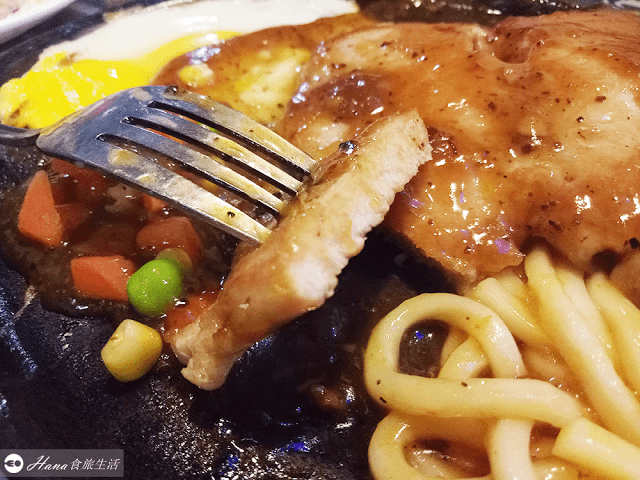 【新北三重】佳鄉牛排 | 表現普普的稍貴在地平價牛排 無限量供應沙啦吧、飲料、冰淇淋、水果、湯品