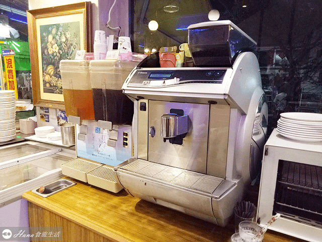 【新北三重】佳鄉牛排 | 表現普普的稍貴在地平價牛排 無限量供應沙啦吧、飲料、冰淇淋、水果、湯品