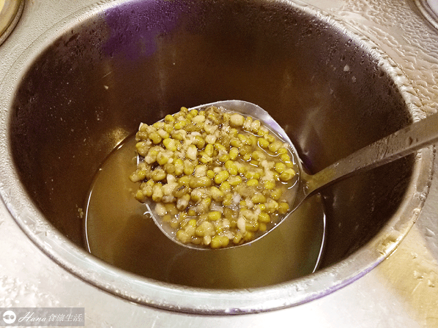 【新北三重】佳鄉牛排 | 表現普普的稍貴在地平價牛排 無限量供應沙啦吧、飲料、冰淇淋、水果、湯品