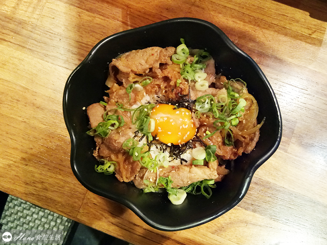 【新北三重】燒肉一筋 三重自強店 | 太久沒吃會想念的日式精緻單點燒肉 台灣僅此一家 推薦松阪豬、蔥蔥牛、雞汁海鮮湯、黑糖蜜麻糬