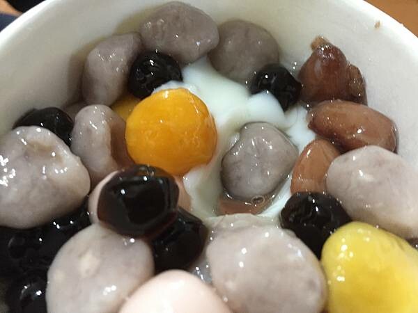 新北三重美食_傳統集美三色布丁甜品店