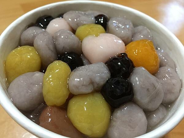 新北三重美食_傳統集美三色布丁甜品店