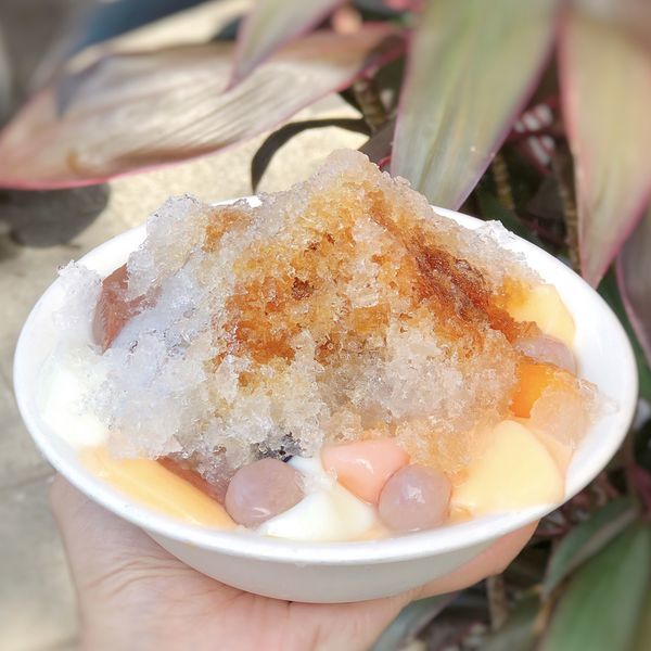 《台北*傳統集美三色布丁甜品店》新北三重即使天氣很熱、生意很好，服務態度依舊很親切的集美布丁，完全不添加防腐劑~(附集美三色布丁甜品店菜單)