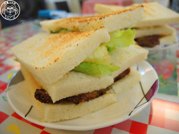 美美博士碳烤三明治：呷飽祙【新北三重･阿良博士碳烤三明治（美美博士）】食尚玩家報導