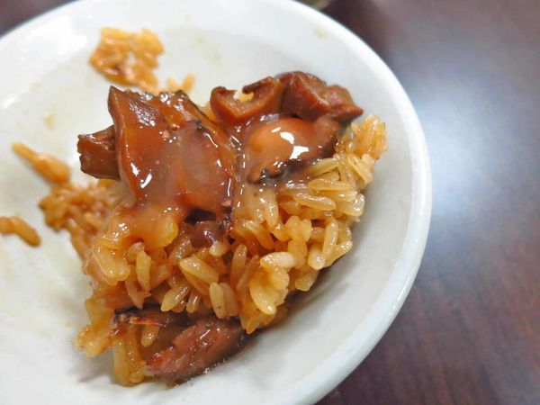 【三重美食】北路油飯-30多年老字號美食小吃店