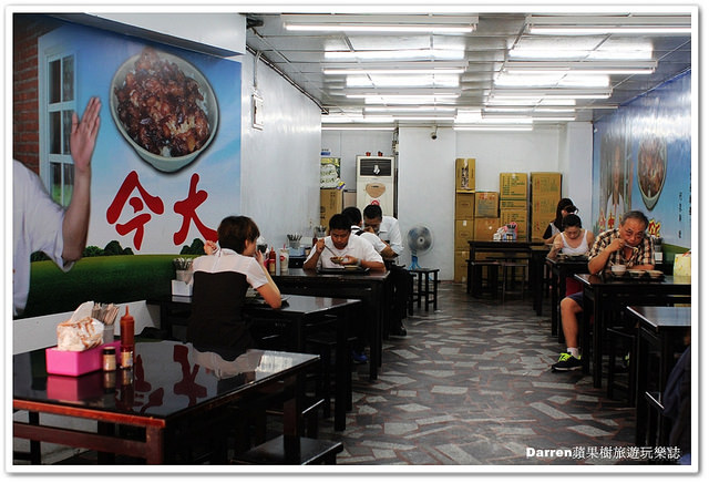 『新北市三重區銅板美食』今大魯肉飯★超人氣排隊魯肉飯/捷運菜寮站美食小吃/三重必吃魯肉飯