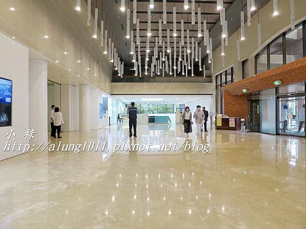 奈良美智 (12).JPG