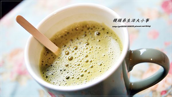 亞米小鎮(三重店)：【食記/新北市】異國鄉村風格~來與胡桃鉗約會吧♪♪亞米小鎮♪♪