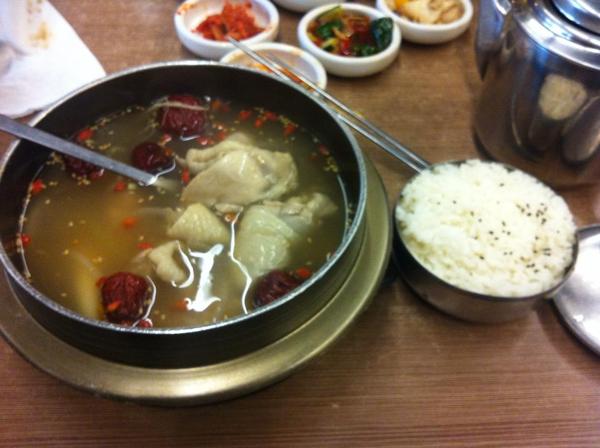 朝鮮味韓國料理：吃到飽的小菜就在「朝鮮味」