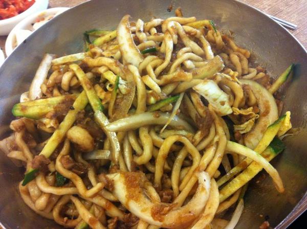 朝鮮味韓國料理：吃到飽的小菜就在「朝鮮味」