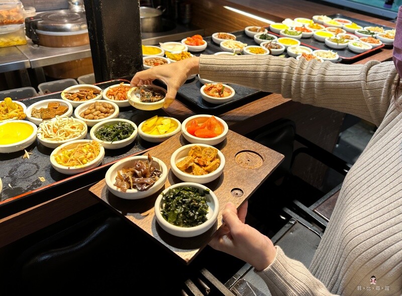 在地人激推!朝鮮味韓國料理 多達50種小菜任您吃到飽!