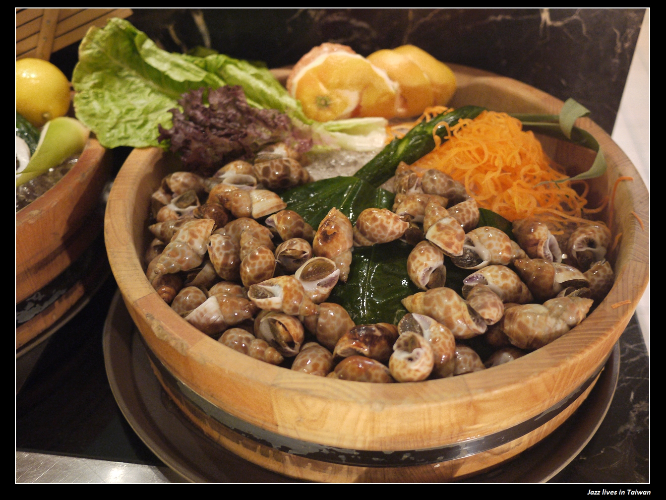 [怡情軒] 只剩套餐式主餐, 已經沒有豪華自助吧了~ CP值不在了~