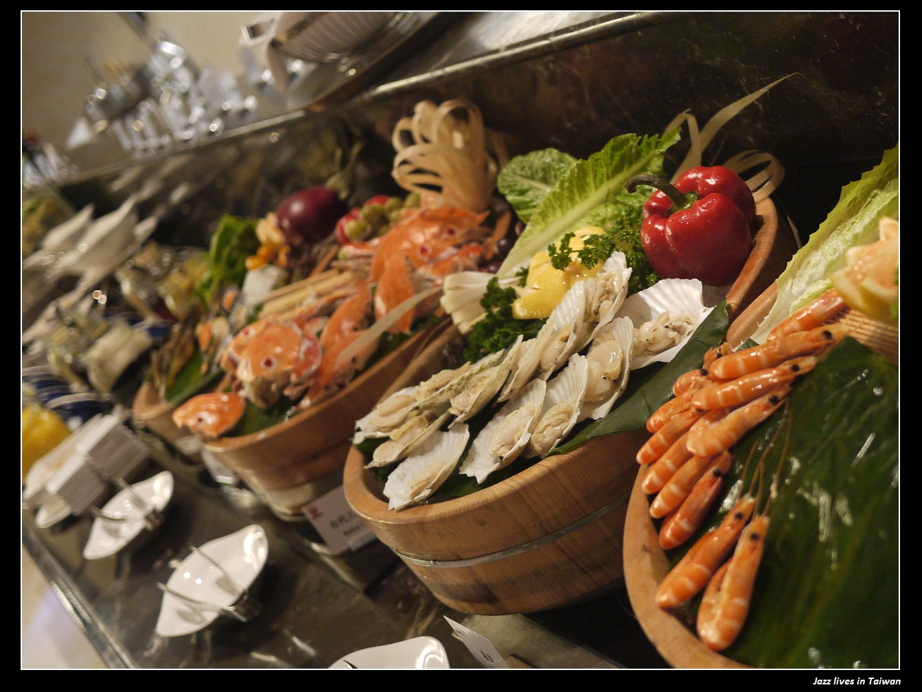 [怡情軒] 只剩套餐式主餐, 已經沒有豪華自助吧了~ CP值不在了~