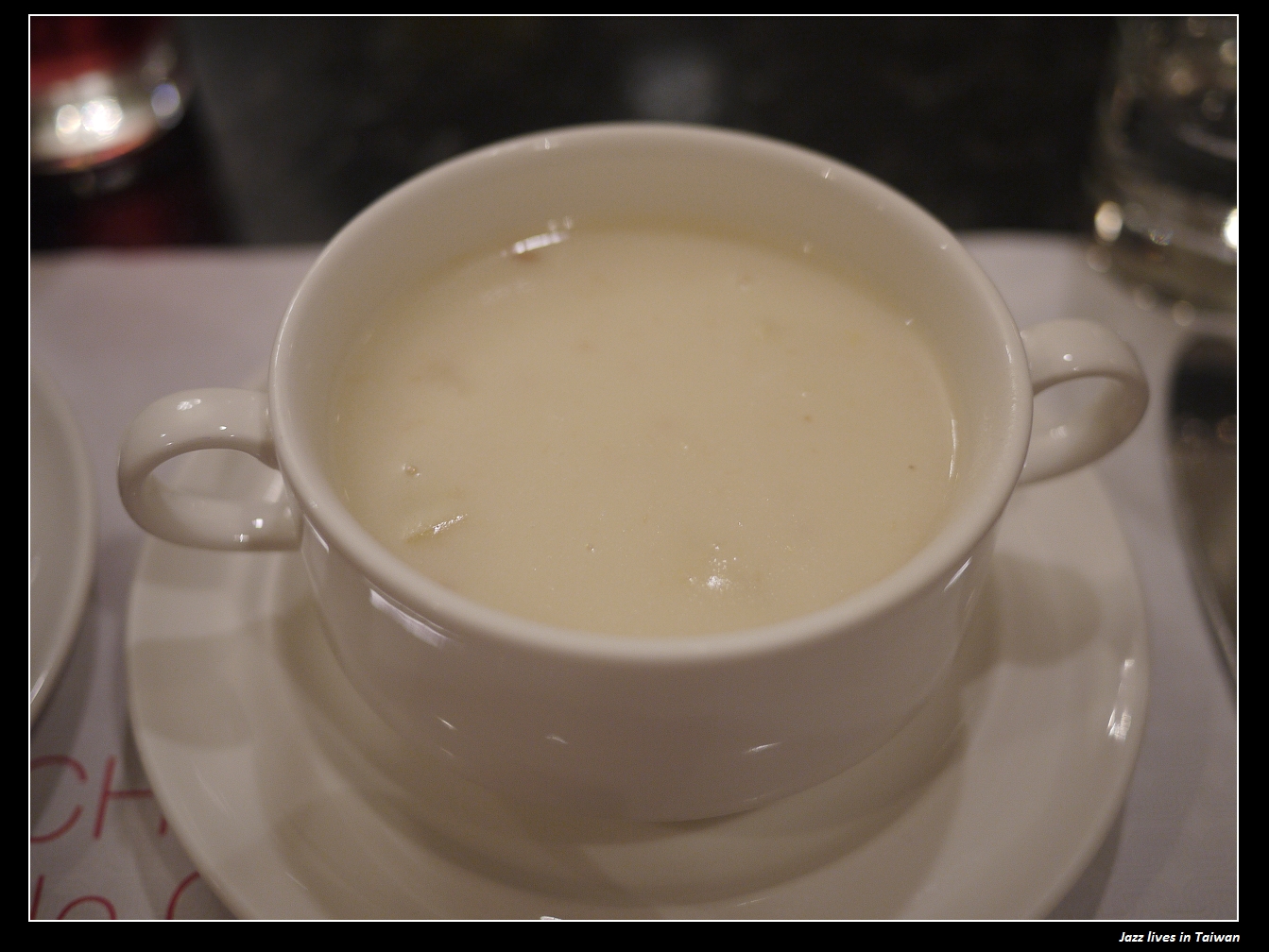 [怡情軒] 只剩套餐式主餐, 已經沒有豪華自助吧了~ CP值不在了~