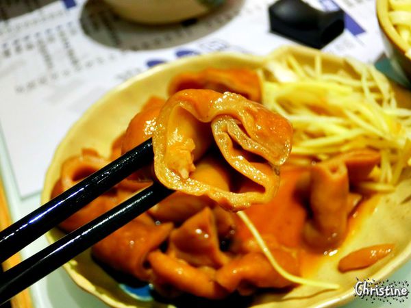 【新北。美食】新莊 / 悅來涮涮鍋，宵夜吃火鍋好地方，滷汁入味剛好的滷大腸，中港麥當勞對面