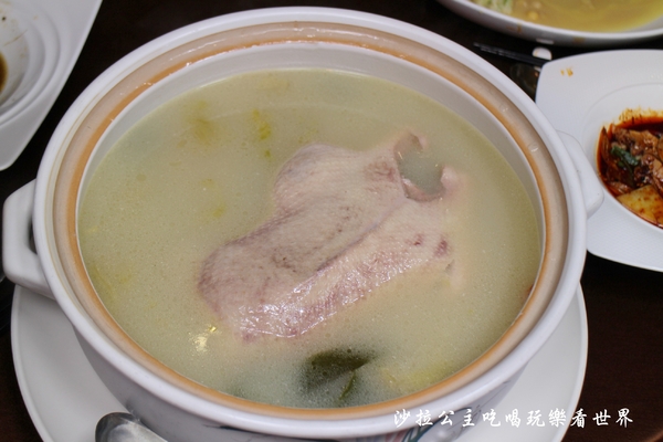 台北國賓(川菜廳)：【國賓大飯店X聯合利華】米其林推薦雞豆花/吃雞不見雞/大陸川菜神話大師一道菜熱銷五億台幣