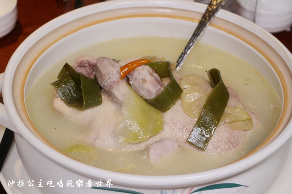 台北國賓(川菜廳)：【國賓大飯店X聯合利華】米其林推薦雞豆花/吃雞不見雞/大陸川菜神話大師一道菜熱銷五億台幣