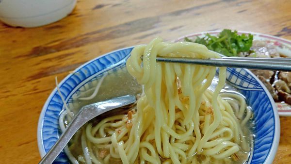 【蘆洲美食】蘆洲大廟口切仔麵-不輸給旁邊名店的爆美味切仔麵店 【蘆洲美食】蘆洲大廟口切仔麵-不輸給旁邊名店的爆美味切仔麵店