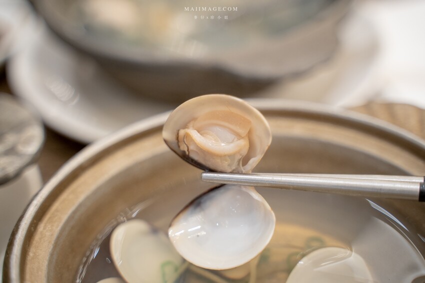 【台中美食】台中吃到飽推薦｜新天地崇德旗艦店樂食自助百匯～和牛火鍋＋百道生鮮百匯任你吃到飽。加＠LINE