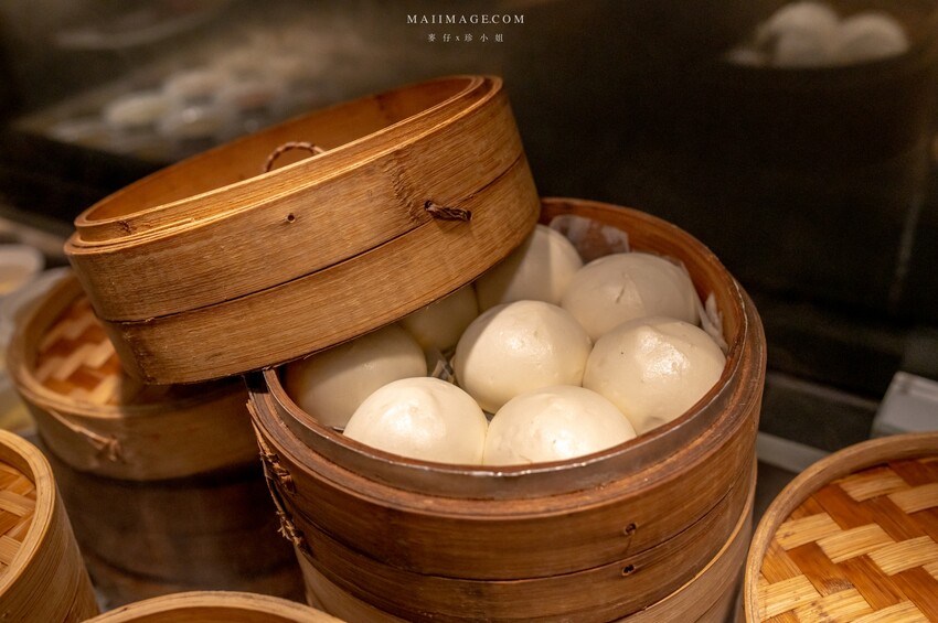 【台中美食】台中吃到飽推薦｜新天地崇德旗艦店樂食自助百匯～和牛火鍋＋百道生鮮百匯任你吃到飽。加＠LINE