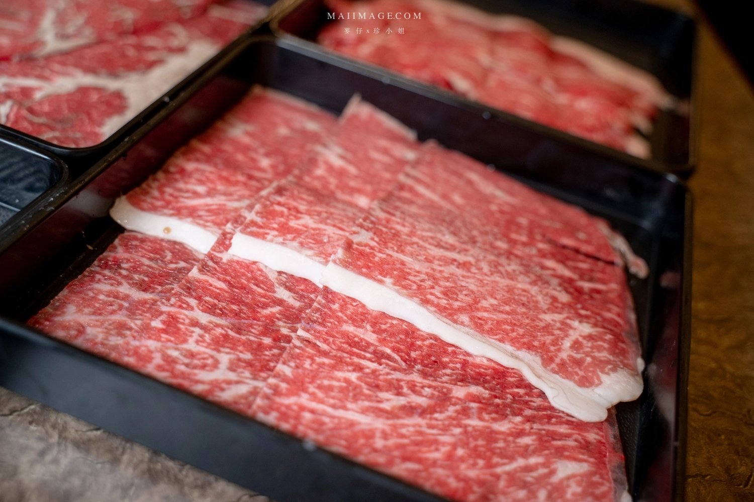 【台中美食】台中吃到飽推薦｜新天地崇德旗艦店樂食自助百匯～和牛火鍋＋百道生鮮百匯任你吃到飽。加＠LINE