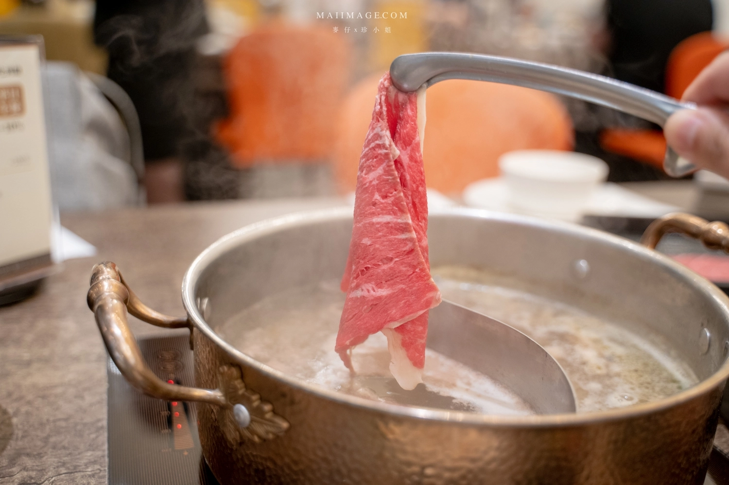 【台中美食】台中吃到飽推薦｜新天地崇德旗艦店樂食自助百匯～和牛火鍋＋百道生鮮百匯任你吃到飽。加＠LINE