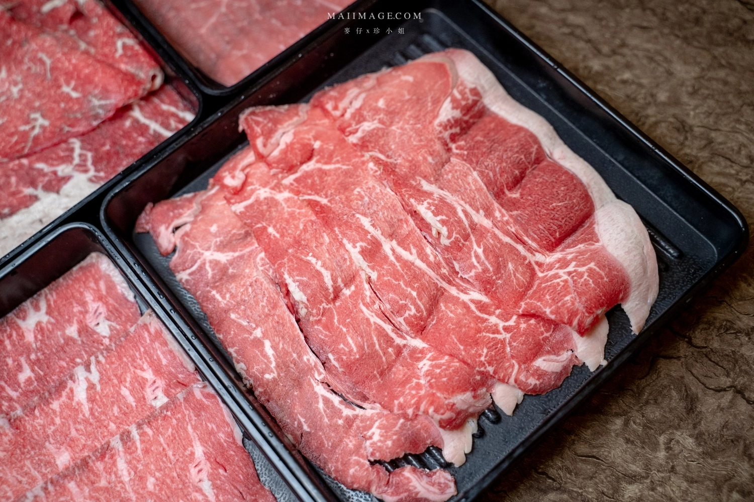 【台中美食】台中吃到飽推薦｜新天地崇德旗艦店樂食自助百匯～和牛火鍋＋百道生鮮百匯任你吃到飽。加＠LINE