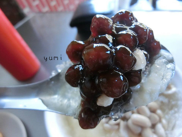 忠孝豆花：【台中食記】忠孝夜市銅板美食又一波~人民的小確幸美食@忠孝豆花