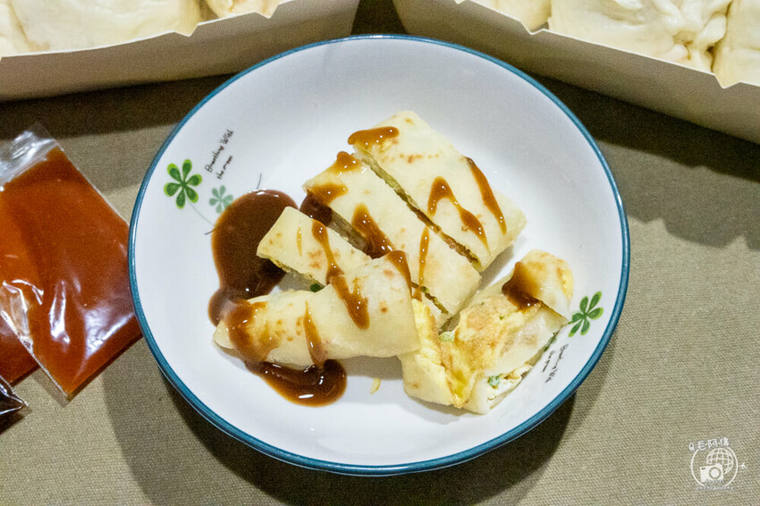 台中市東區天津苟不理湯包｜台中這間沒招牌早餐店好厲害！無名湯包會噴汁～