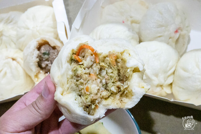 台中市東區天津苟不理湯包｜台中這間沒招牌早餐店好厲害！無名湯包會噴汁～