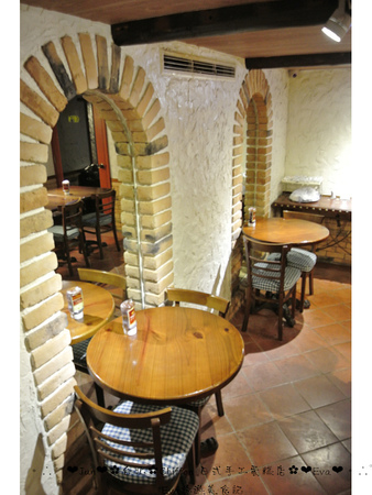 CHIFFON:【食記】oO。台北市 Chiffon 日式手作蛋糕 日式手作蛋糕店,居然有賣鹹餐點,而且雞肉球跟壘球一樣大顆,大家趕快來吃~!。o○。 CHIFFON:【食記】oO。台北市 Chiffon 日式手作蛋糕 日式手作蛋糕店,居然有賣鹹餐點,而且雞肉球跟壘球一樣大顆,大家趕快來吃~!。o○。