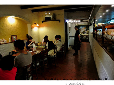 CHIFFON:【食記】oO。台北市 Chiffon 日式手作蛋糕 日式手作蛋糕店,居然有賣鹹餐點,而且雞肉球跟壘球一樣大顆,大家趕快來吃~!。o○。 CHIFFON:【食記】oO。台北市 Chiffon 日式手作蛋糕 日式手作蛋糕店,居然有賣鹹餐點,而且雞肉球跟壘球一樣大顆,大家趕快來吃~!。o○。