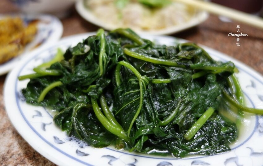 台中西區【阿隆麵攤】向上市場古早味傳統小吃美食