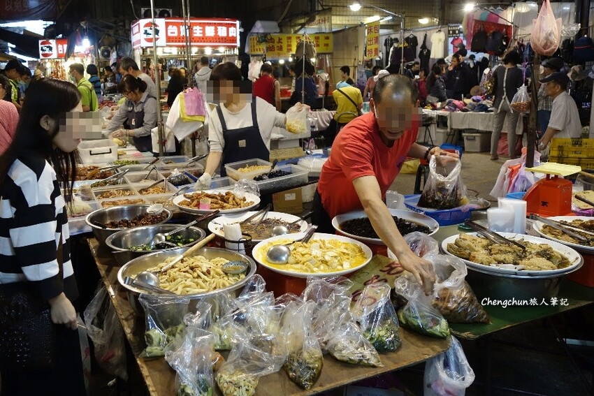 台中西區【阿隆麵攤】向上市場古早味傳統小吃美食