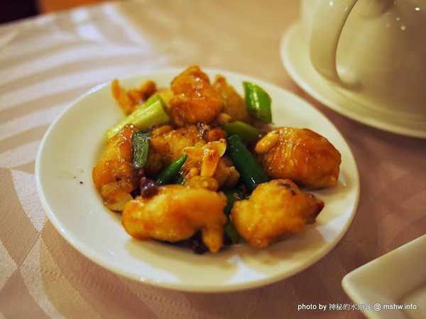 通豪大飯店-珍寶樓:【食記】台中北區-Plaza International Hotel 通豪大飯店珍寶樓中餐廳港式飲茶吃到飽 : 古箏Live超享受,一個人也能勇點23道…XD 通豪大飯店-珍寶樓:【食記】台中北區-Plaza International Hotel 通豪大飯店珍寶樓中餐廳港式飲茶吃到飽 : 古箏Live超享受,一個人也能勇點23道…XD