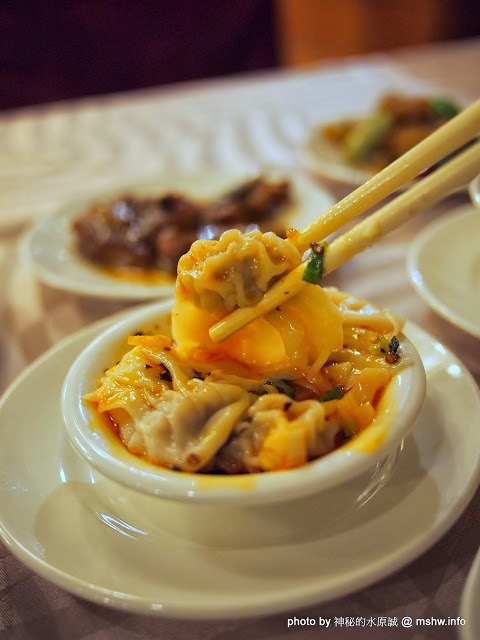 通豪大飯店-珍寶樓:【食記】台中北區-Plaza International Hotel 通豪大飯店珍寶樓中餐廳港式飲茶吃到飽 : 古箏Live超享受,一個人也能勇點23道…XD 通豪大飯店-珍寶樓:【食記】台中北區-Plaza International Hotel 通豪大飯店珍寶樓中餐廳港式飲茶吃到飽 : 古箏Live超享受,一個人也能勇點23道…XD