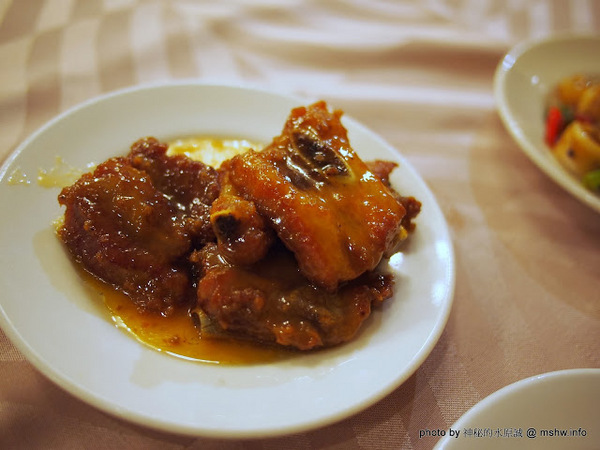 通豪大飯店-珍寶樓:【食記】台中北區-Plaza International Hotel 通豪大飯店珍寶樓中餐廳港式飲茶吃到飽 : 古箏Live超享受,一個人也能勇點23道…XD 通豪大飯店-珍寶樓:【食記】台中北區-Plaza International Hotel 通豪大飯店珍寶樓中餐廳港式飲茶吃到飽 : 古箏Live超享受,一個人也能勇點23道…XD