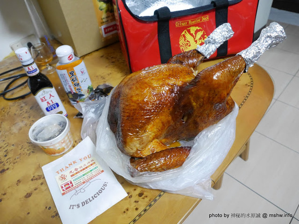 九合脆皮烤鴨：【食記】台中九合脆皮烤鴨@北區科博館 : 外脆內軟又多汁, 原來烤火雞都這麼好吃的？ 聖誕節你也來一隻吧!