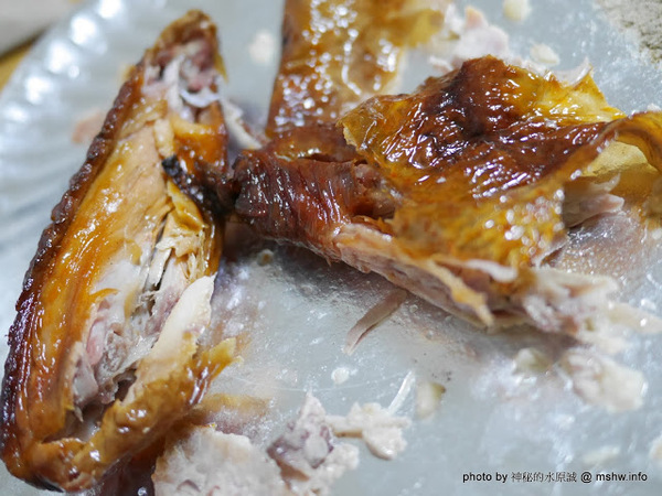 九合脆皮烤鴨：【食記】台中九合脆皮烤鴨@北區科博館 : 外脆內軟又多汁, 原來烤火雞都這麼好吃的？ 聖誕節你也來一隻吧!