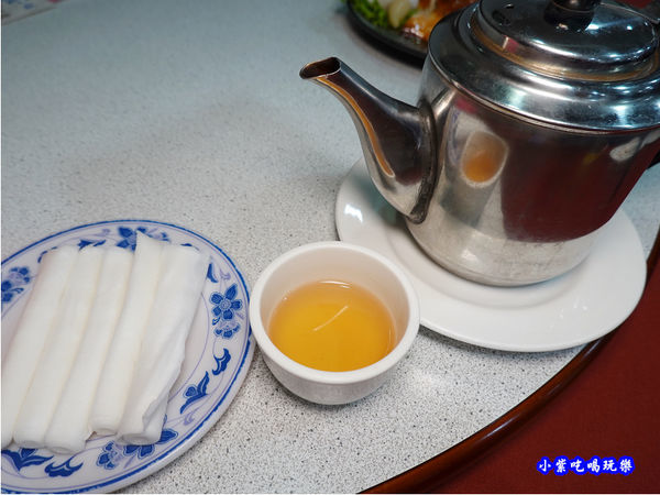 台中-珍寶燒肥鵝餐廳 (8).jpg