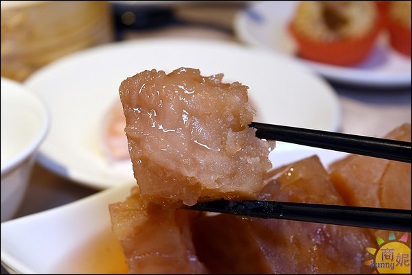 京悅港式飲茶(中友店):京悅港式飲茶|台版米其林推薦餐廳 上百道道地港點還有點心推車 老台中人最愛這一味