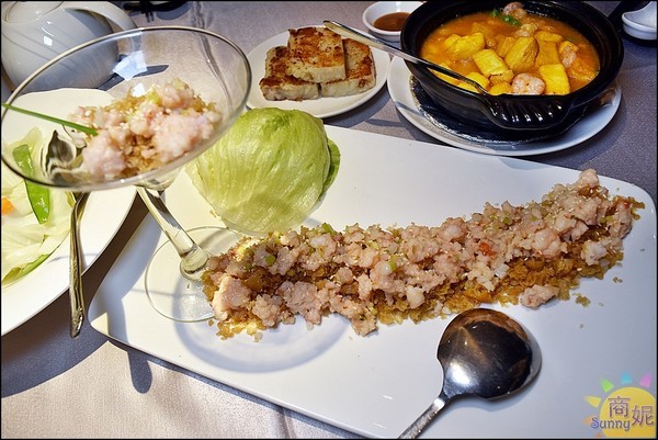 京悅港式飲茶(中友店):京悅港式飲茶|台版米其林推薦餐廳 上百道道地港點還有點心推車 老台中人最愛這一味